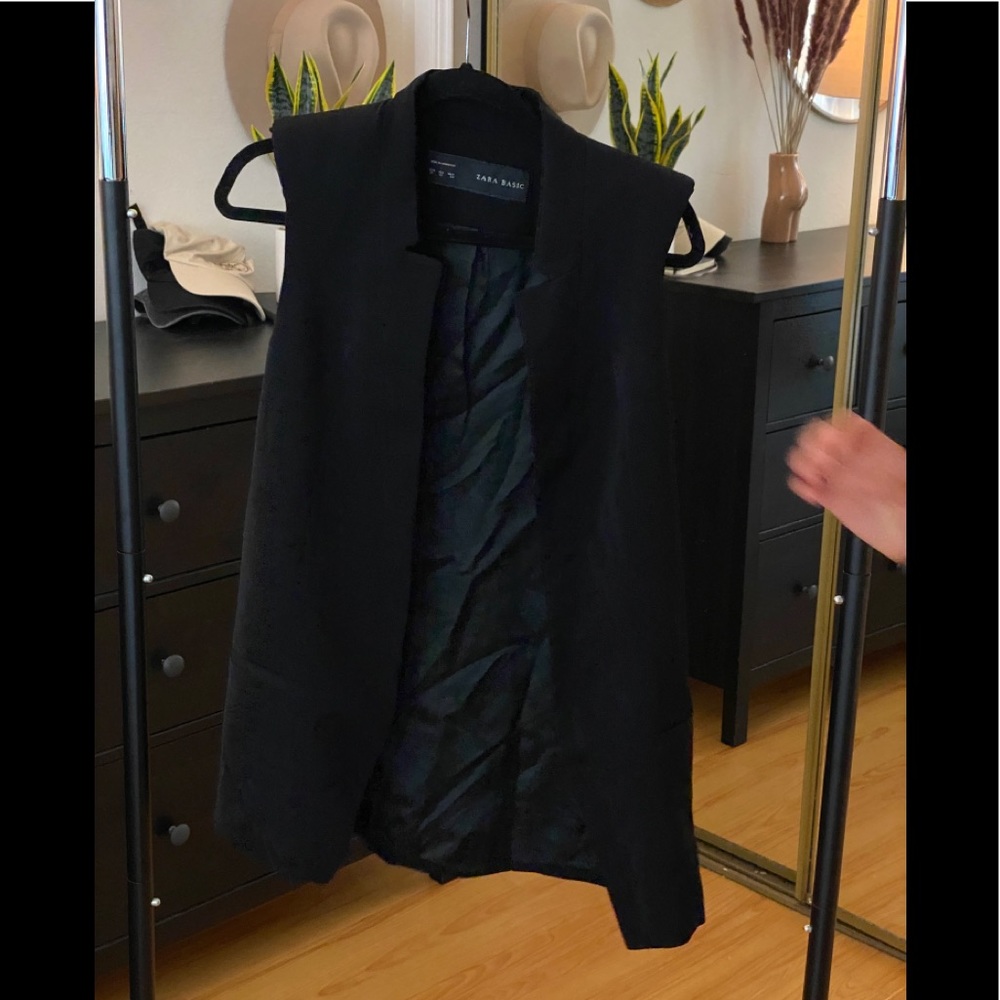 Zara Vest